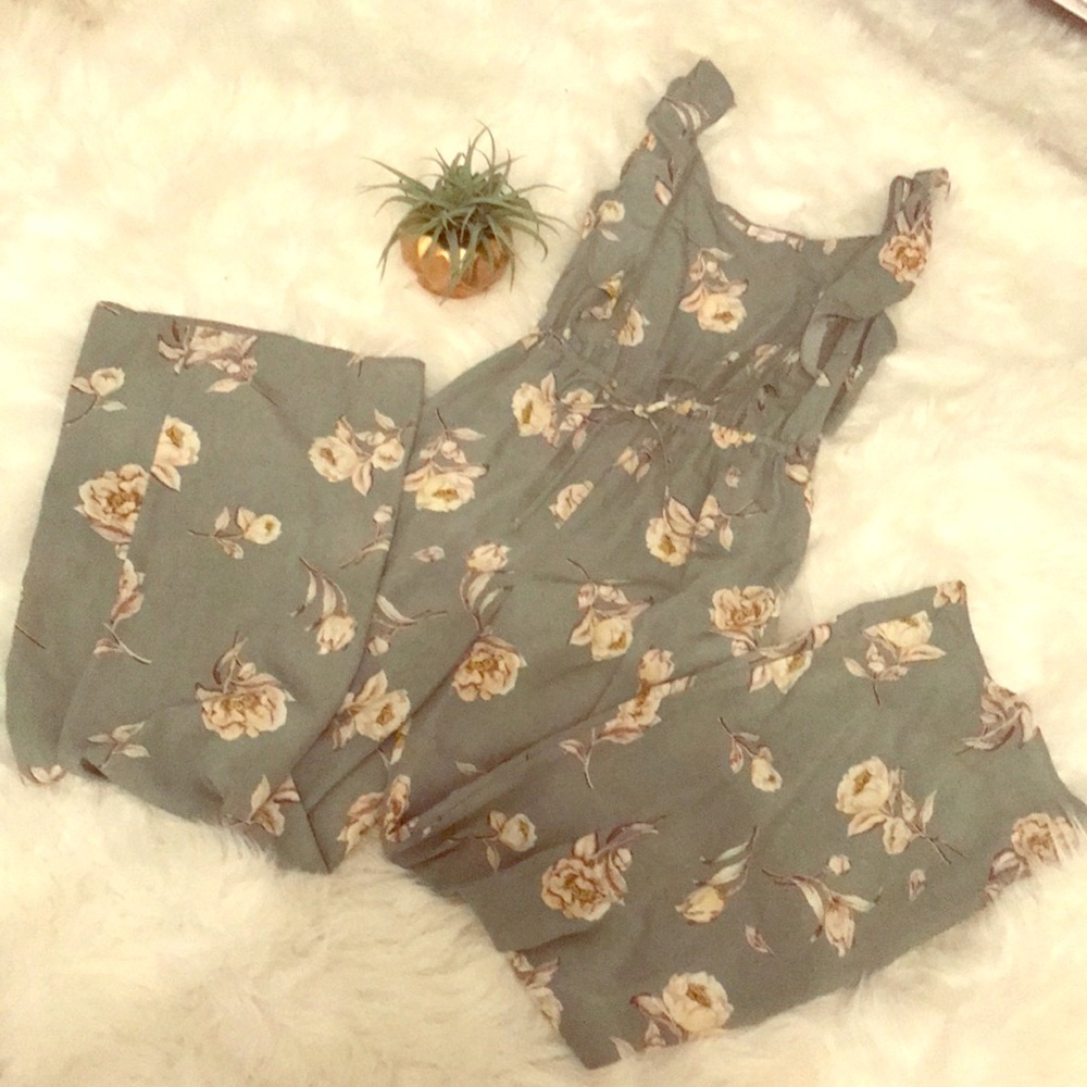 Adorable mint green jumpsuit